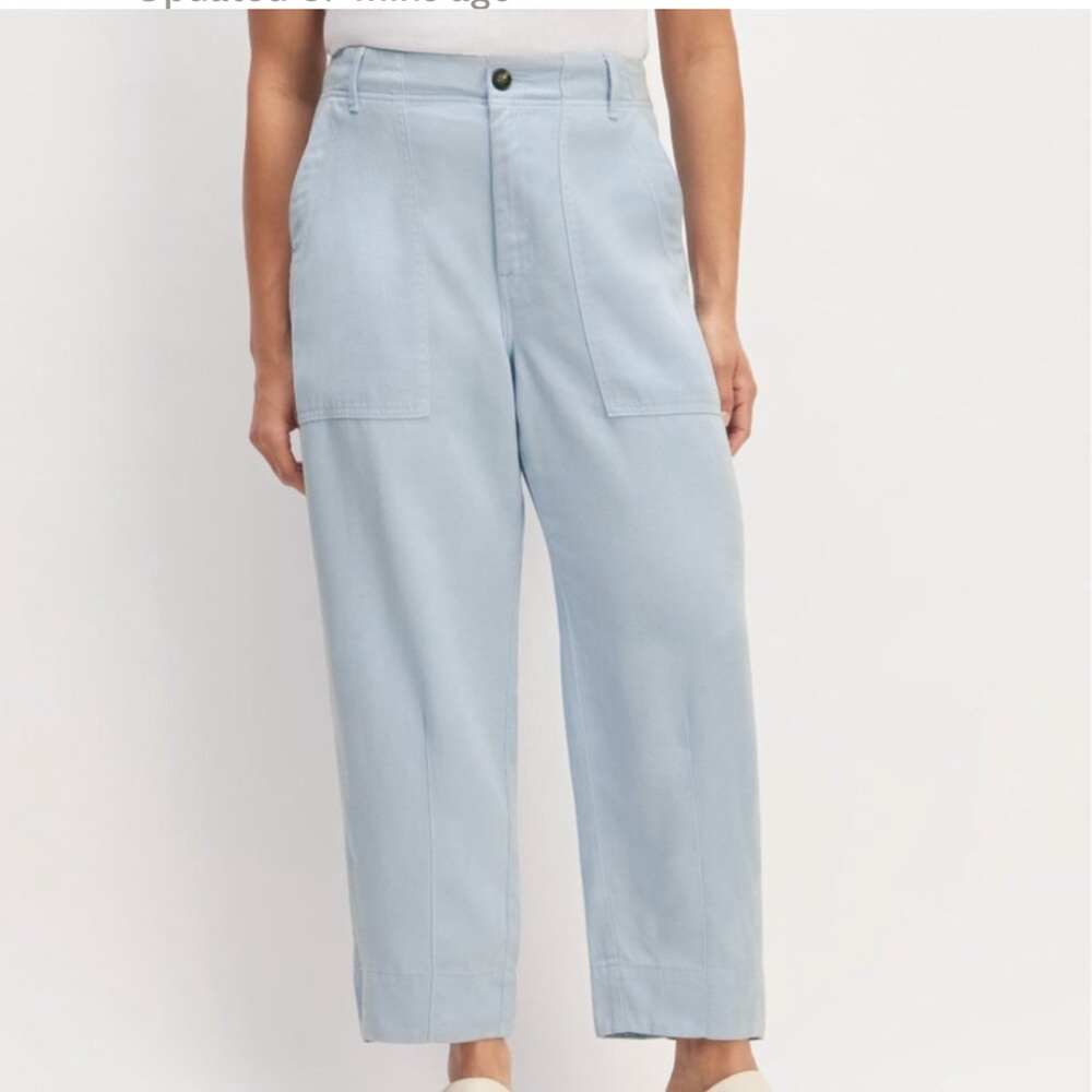 Everlane The Utility Pant in Buttersoft
Size 00